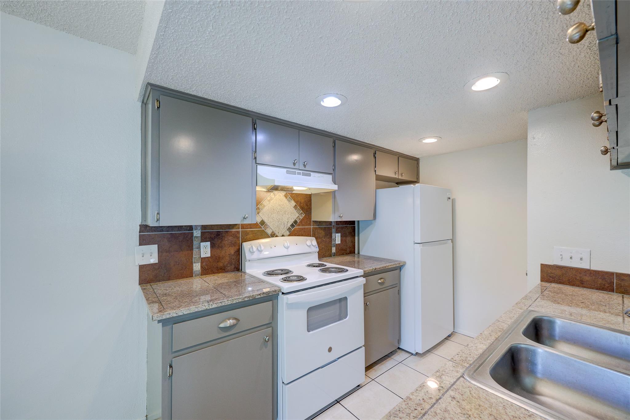 3458 Willowrun Dr #a Property Photo 14