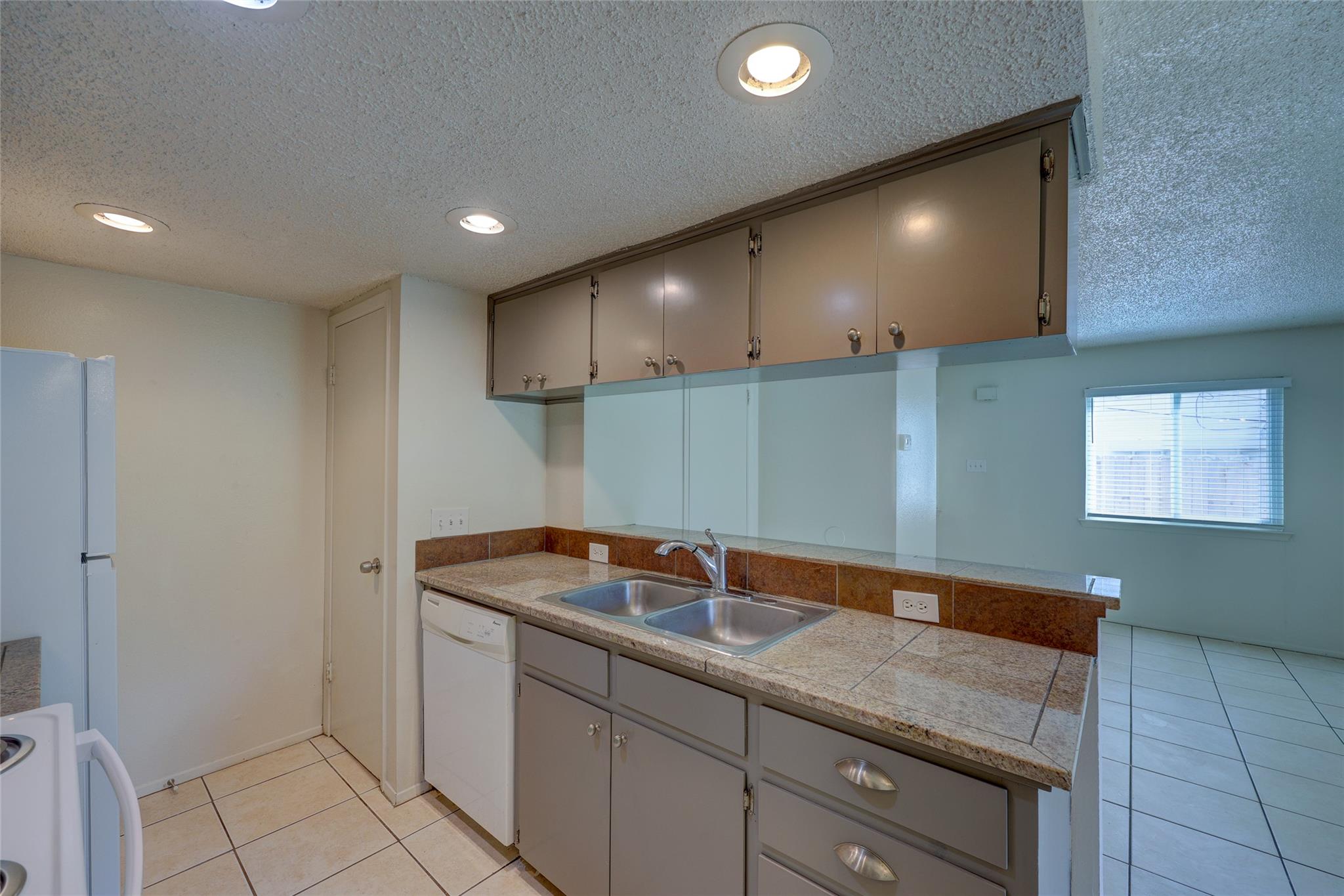3458 Willowrun Dr #a Property Photo 15