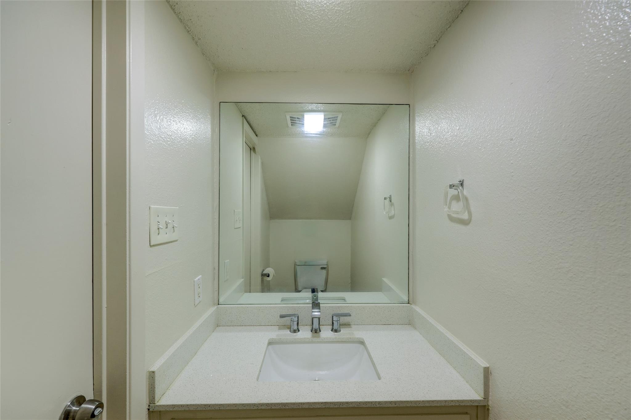 3458 Willowrun Dr #a Property Photo 18