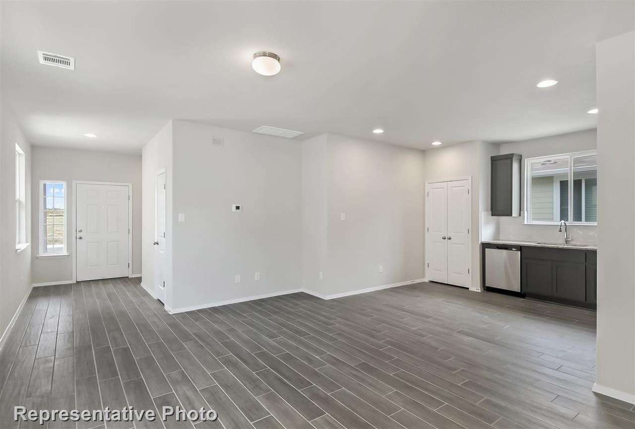 133 Keltic Dr Property Photo 19