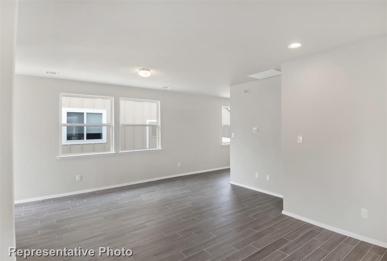 133 Keltic Dr Property Photo 20