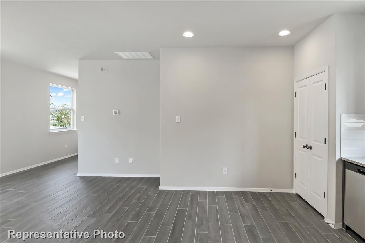 133 Keltic Dr Property Photo 26