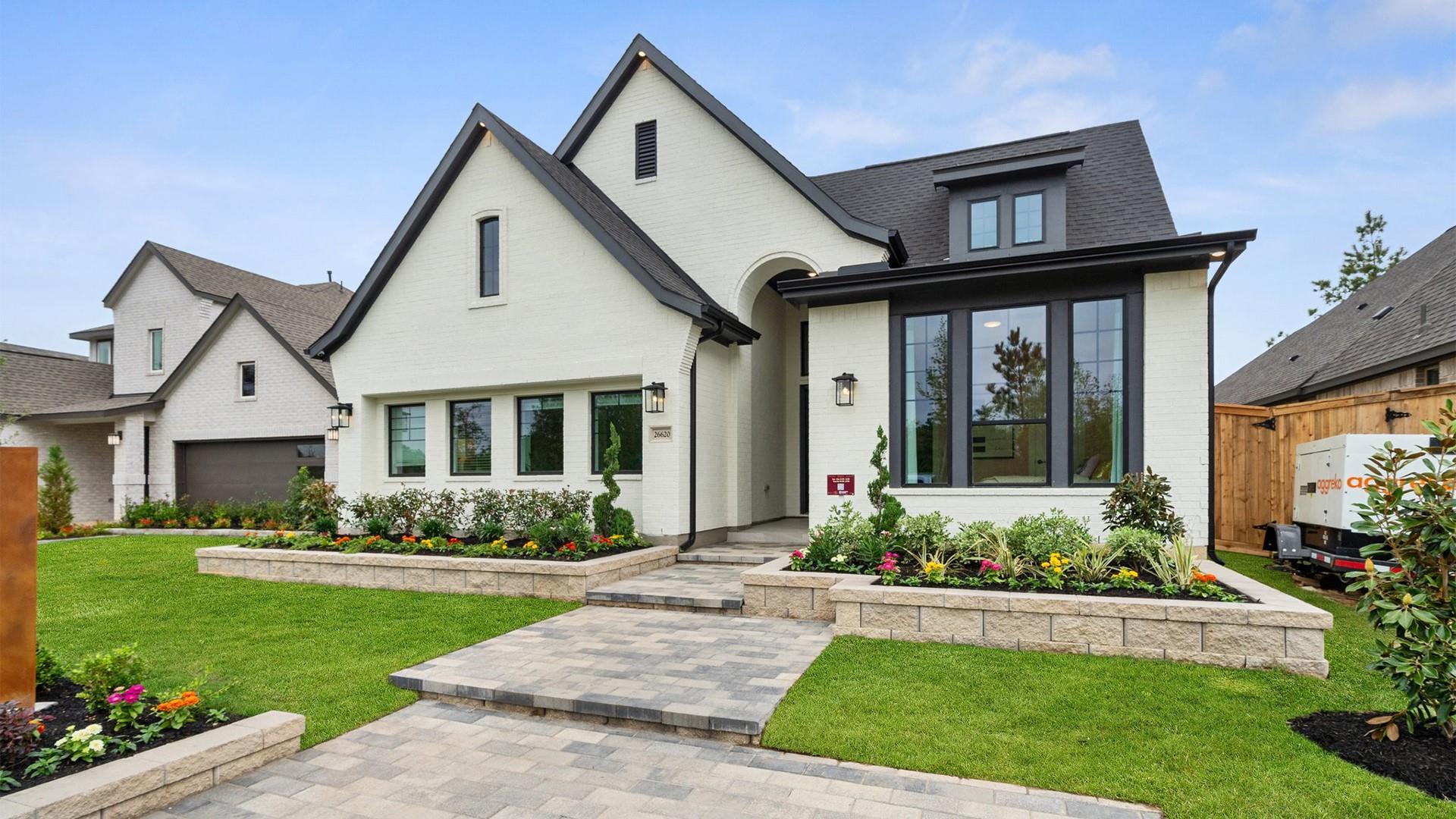 1117 Pansy Trl Property Photo 1