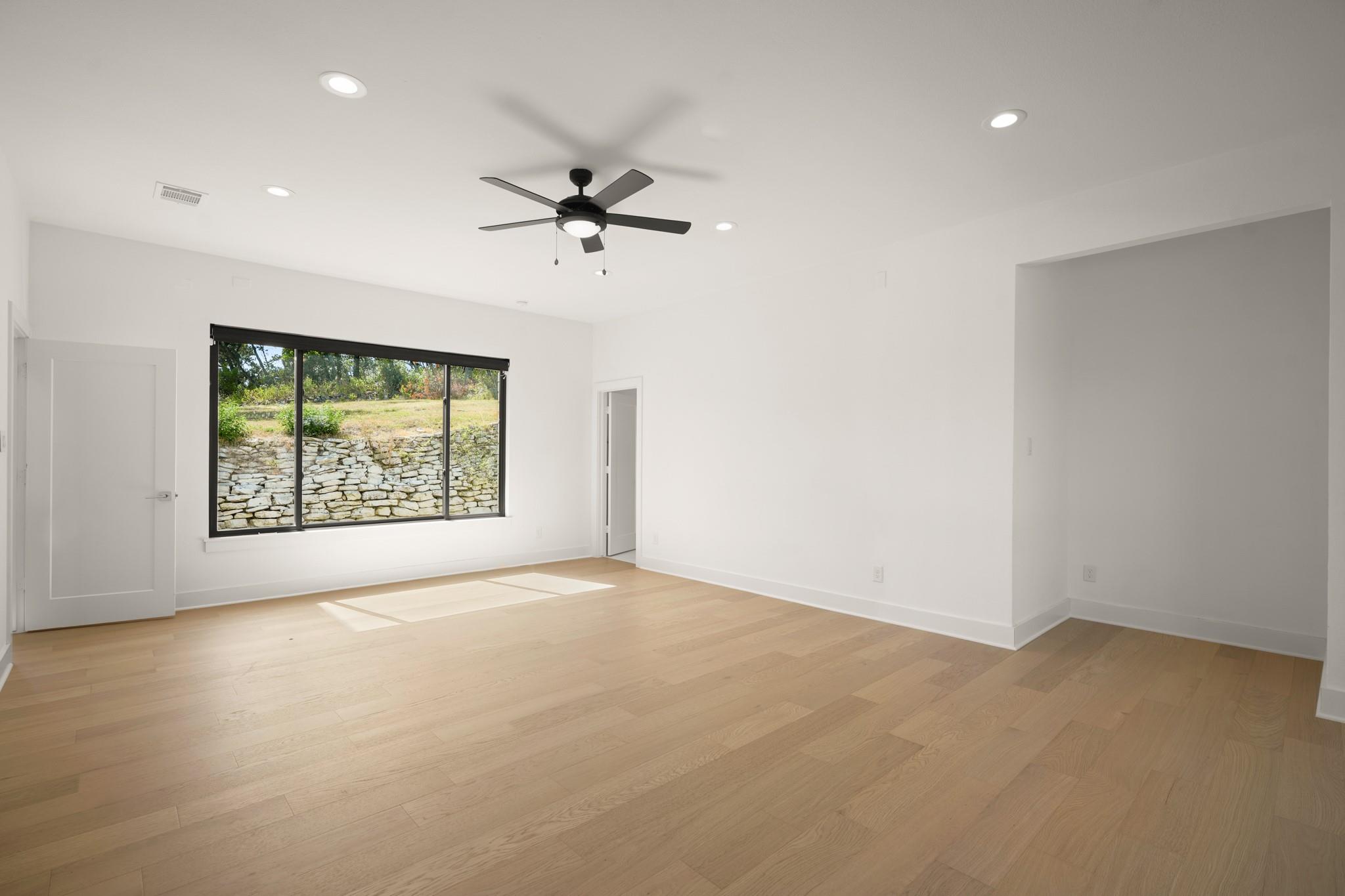1703 Yaupon Valley Rd Property Photo 16
