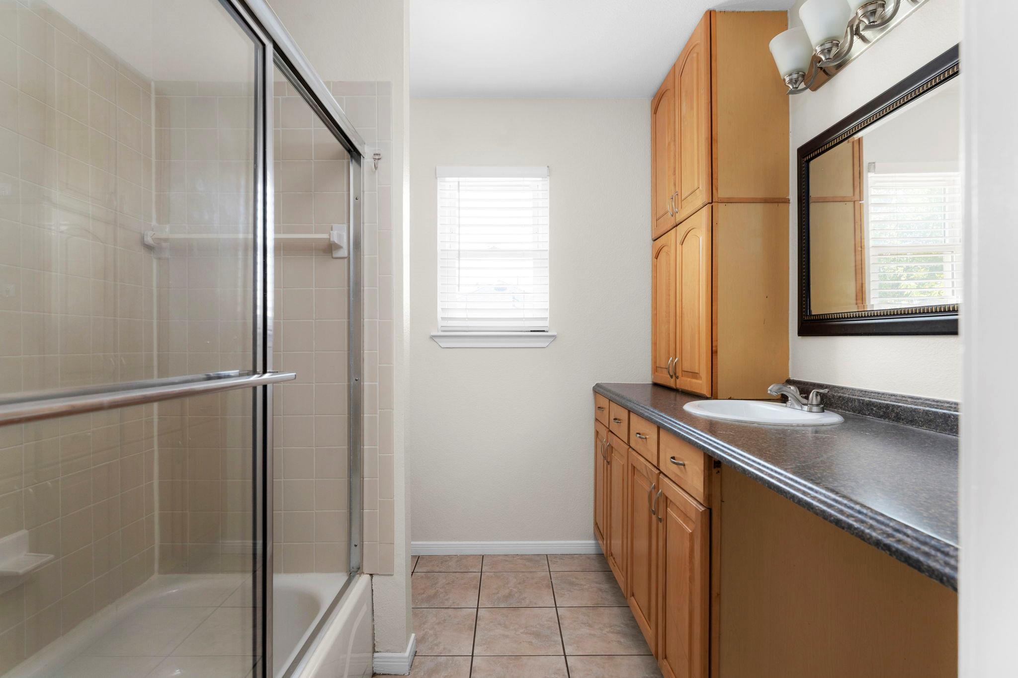 3205 Rockhurst Ln Property Photo 17