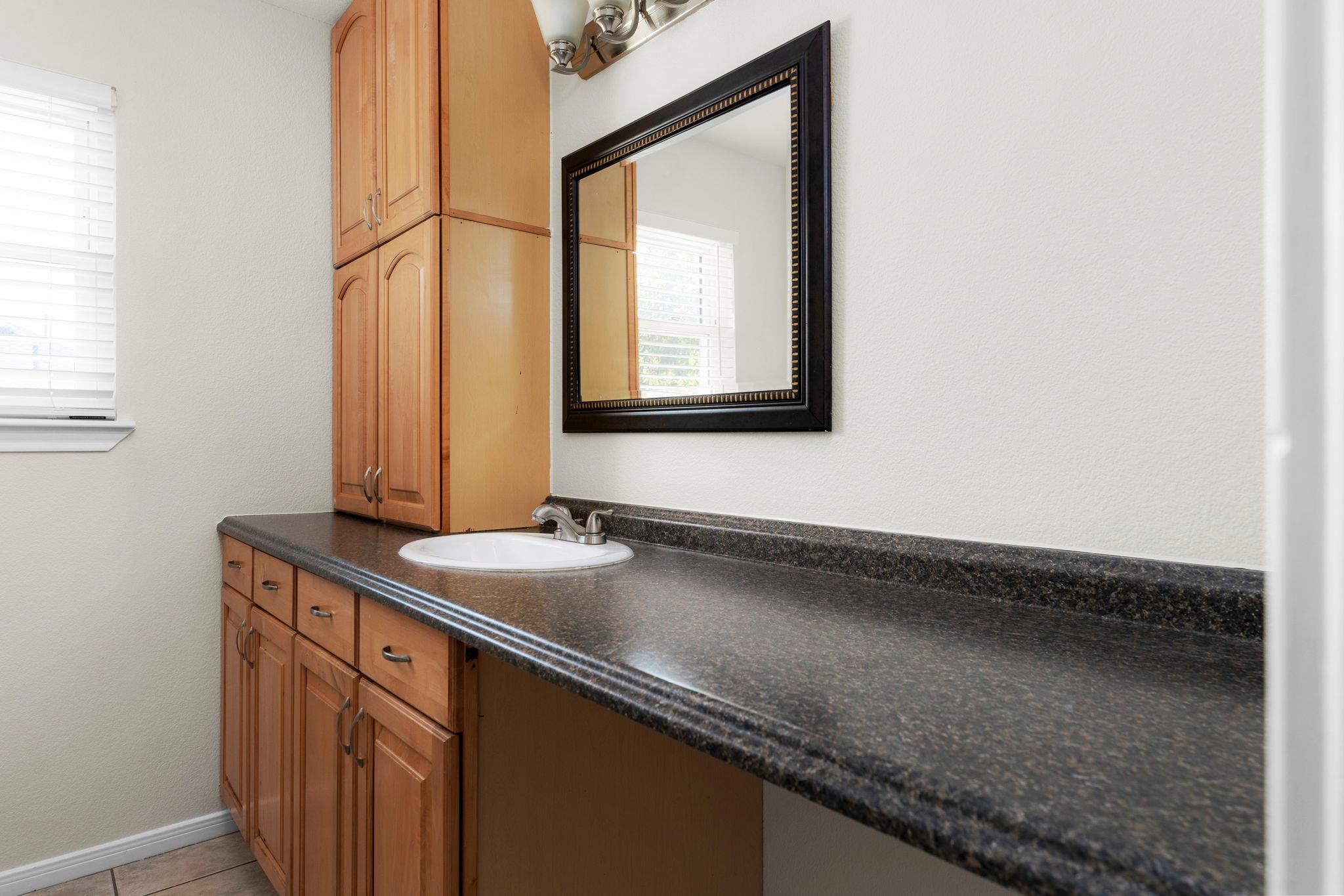 3205 Rockhurst Ln Property Photo 18