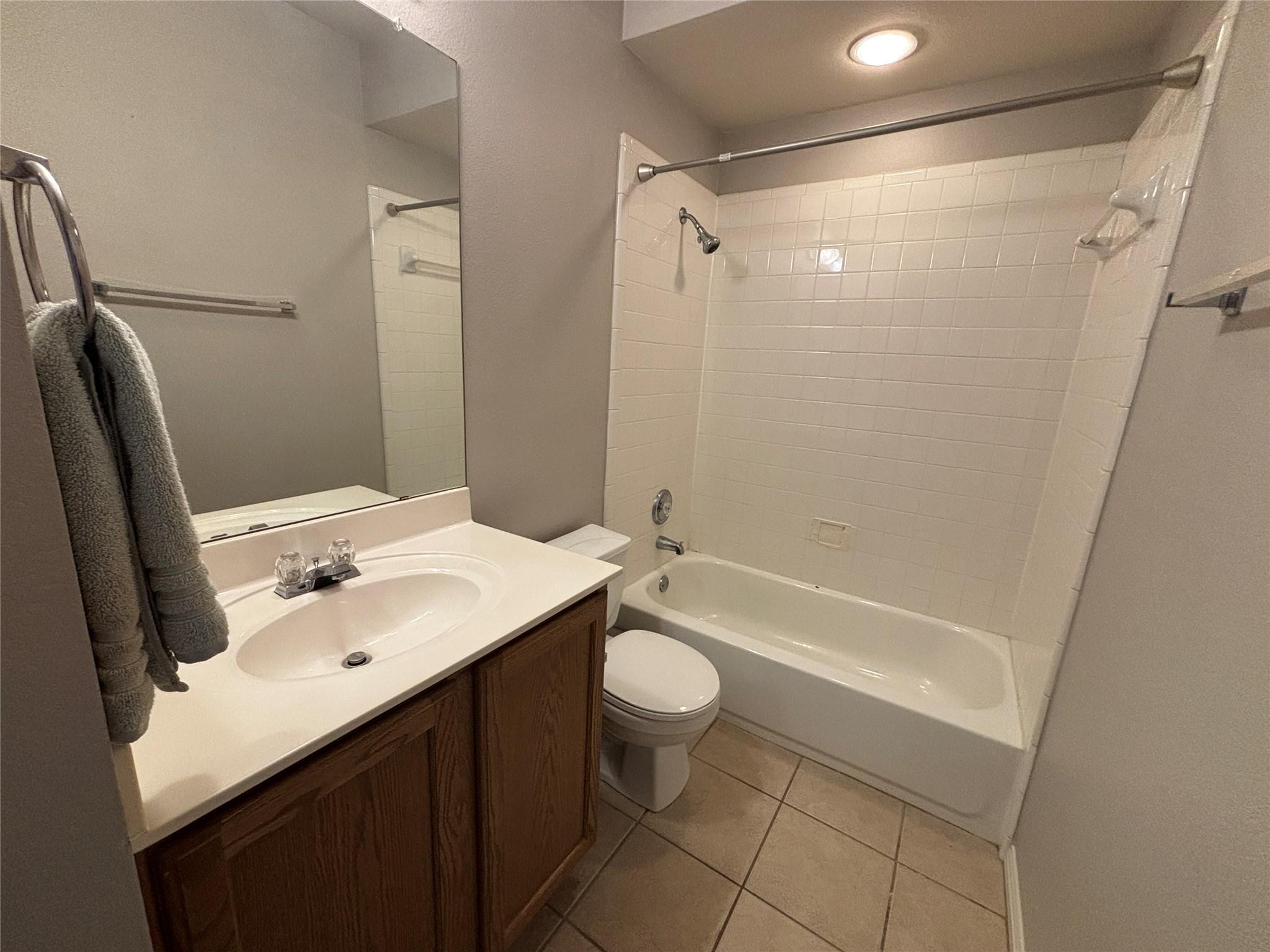 8518 W Cahill Dr #29 Property Photo 6