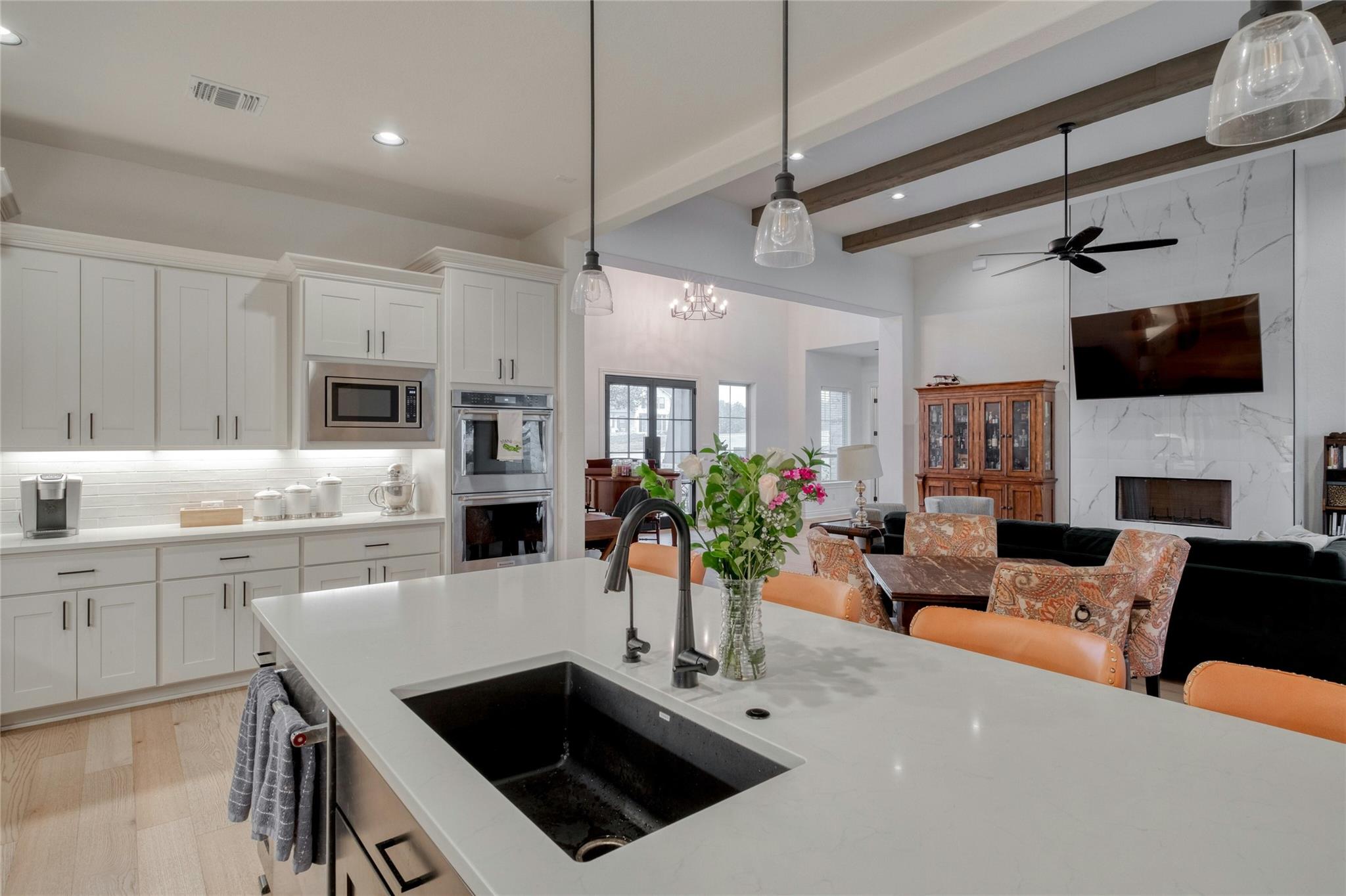 521 Wonderstruck Property Photo 5