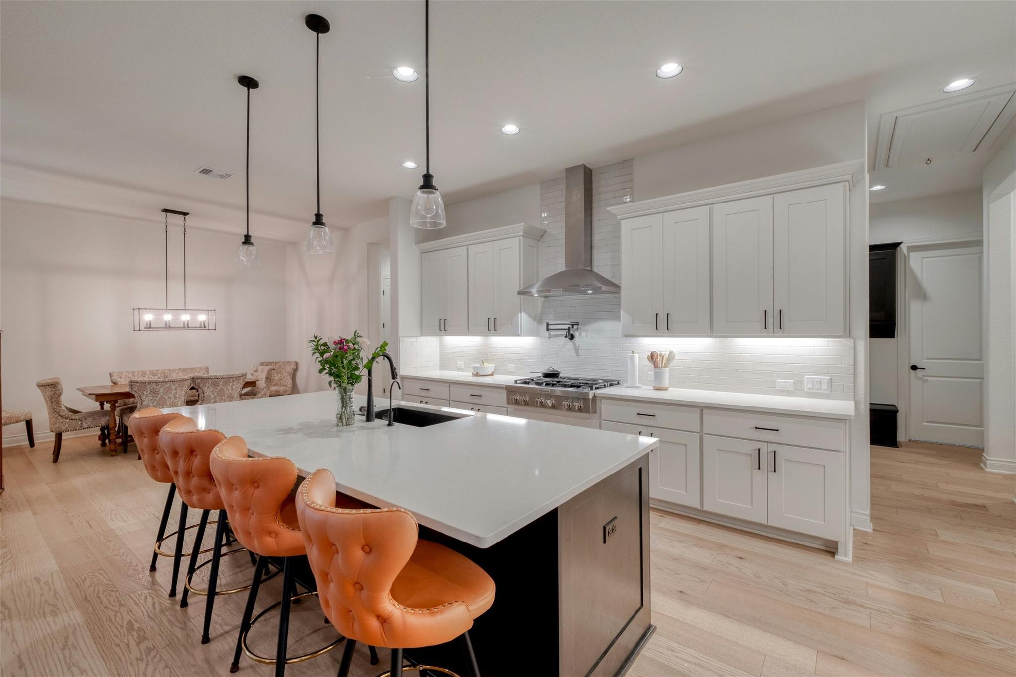 521 Wonderstruck Property Photo 7