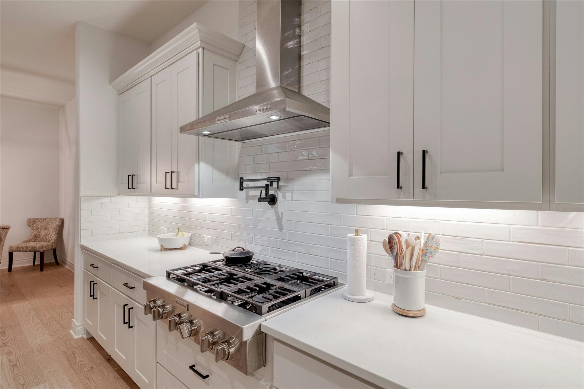 521 Wonderstruck Property Photo 8