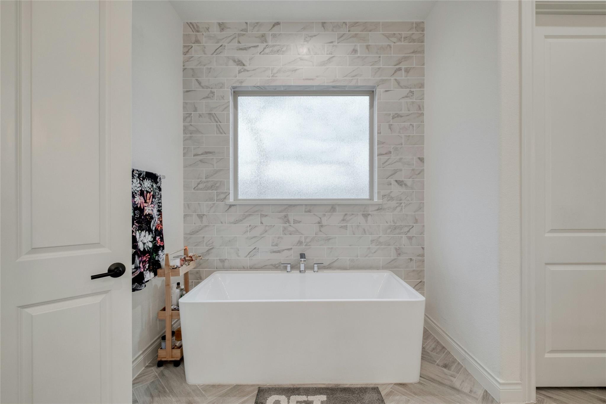 521 Wonderstruck Property Photo 15