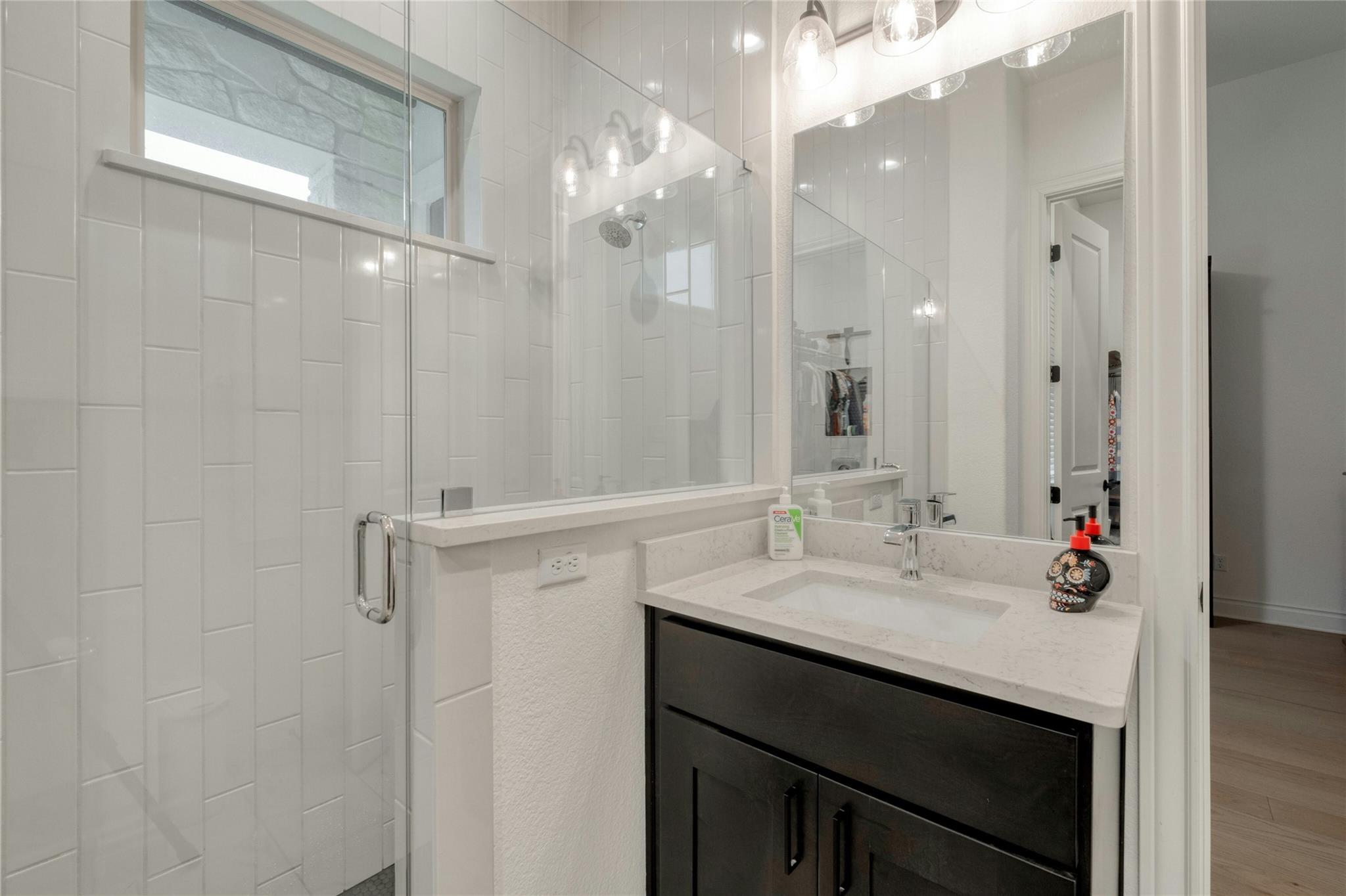 521 Wonderstruck Property Photo 17