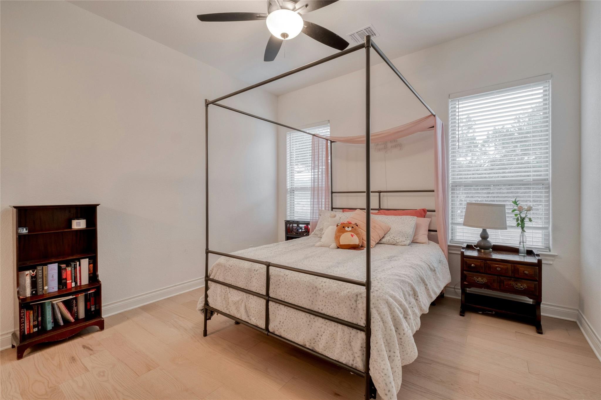 521 Wonderstruck Property Photo 19