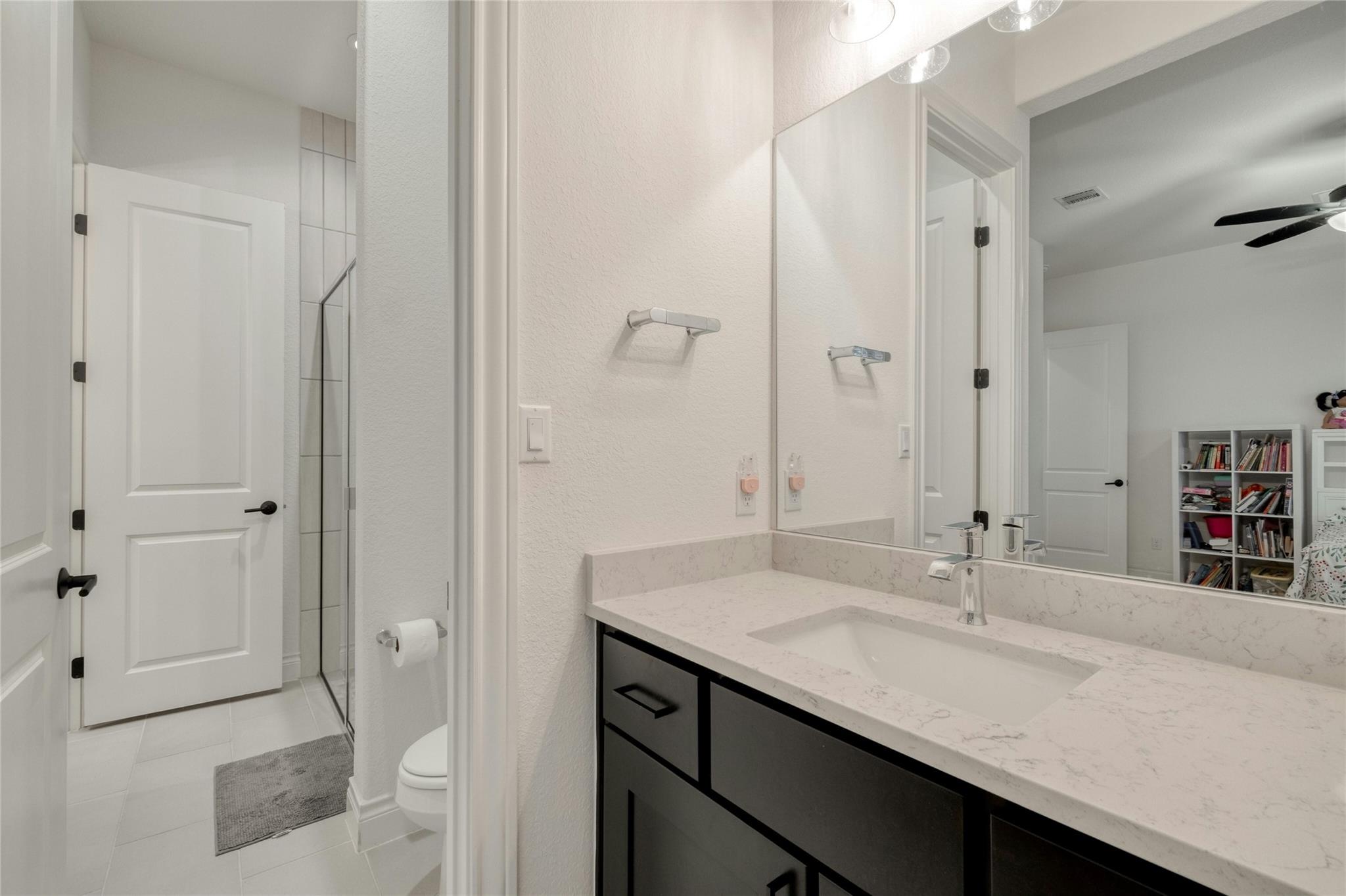 521 Wonderstruck Property Photo 24
