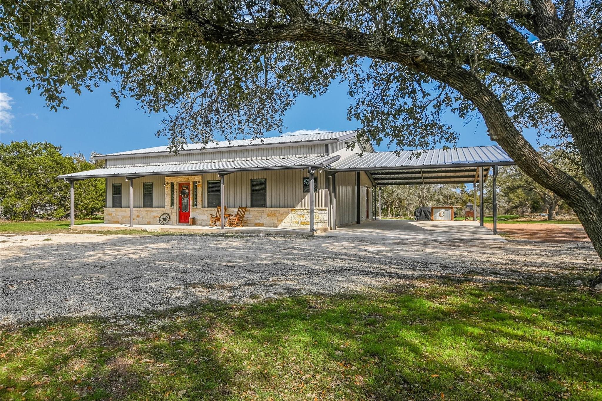 542 Stars And Stripes Property Photo
