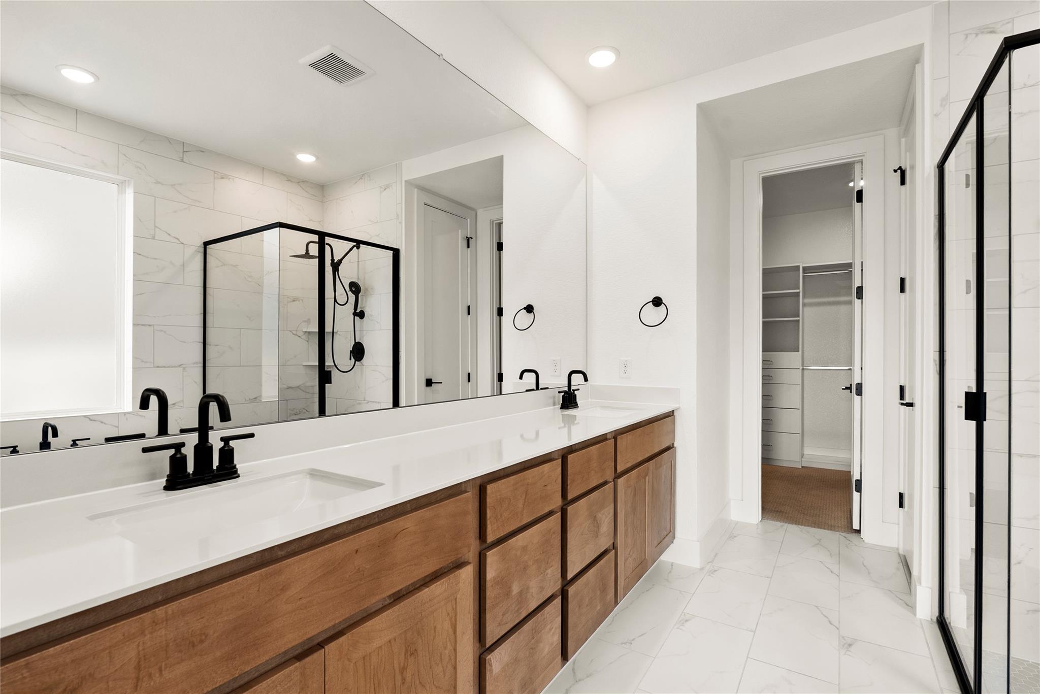 8613 Aracari Cv Property Photo 5