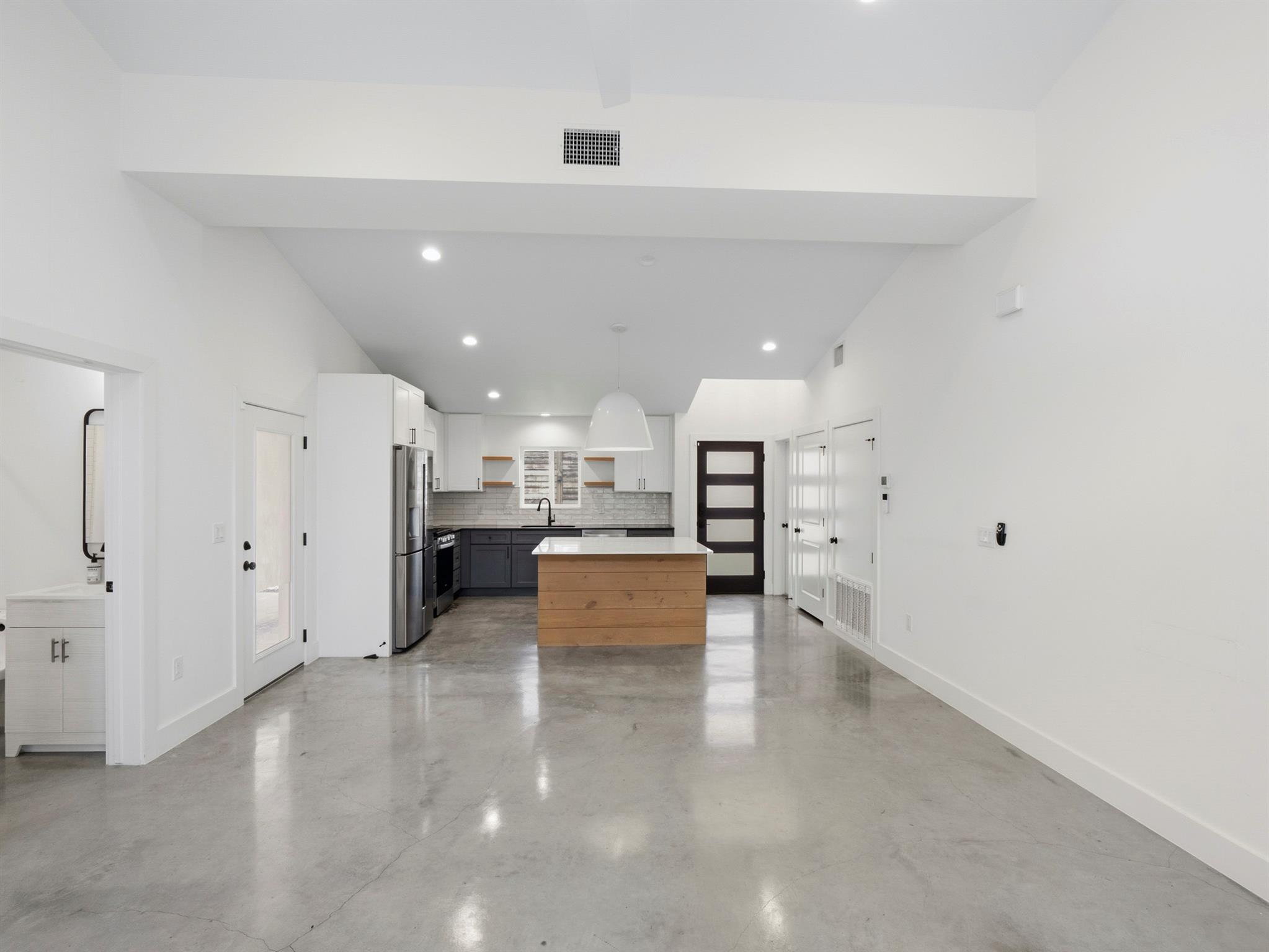 5005 Lott Ave #2 Property Photo 3