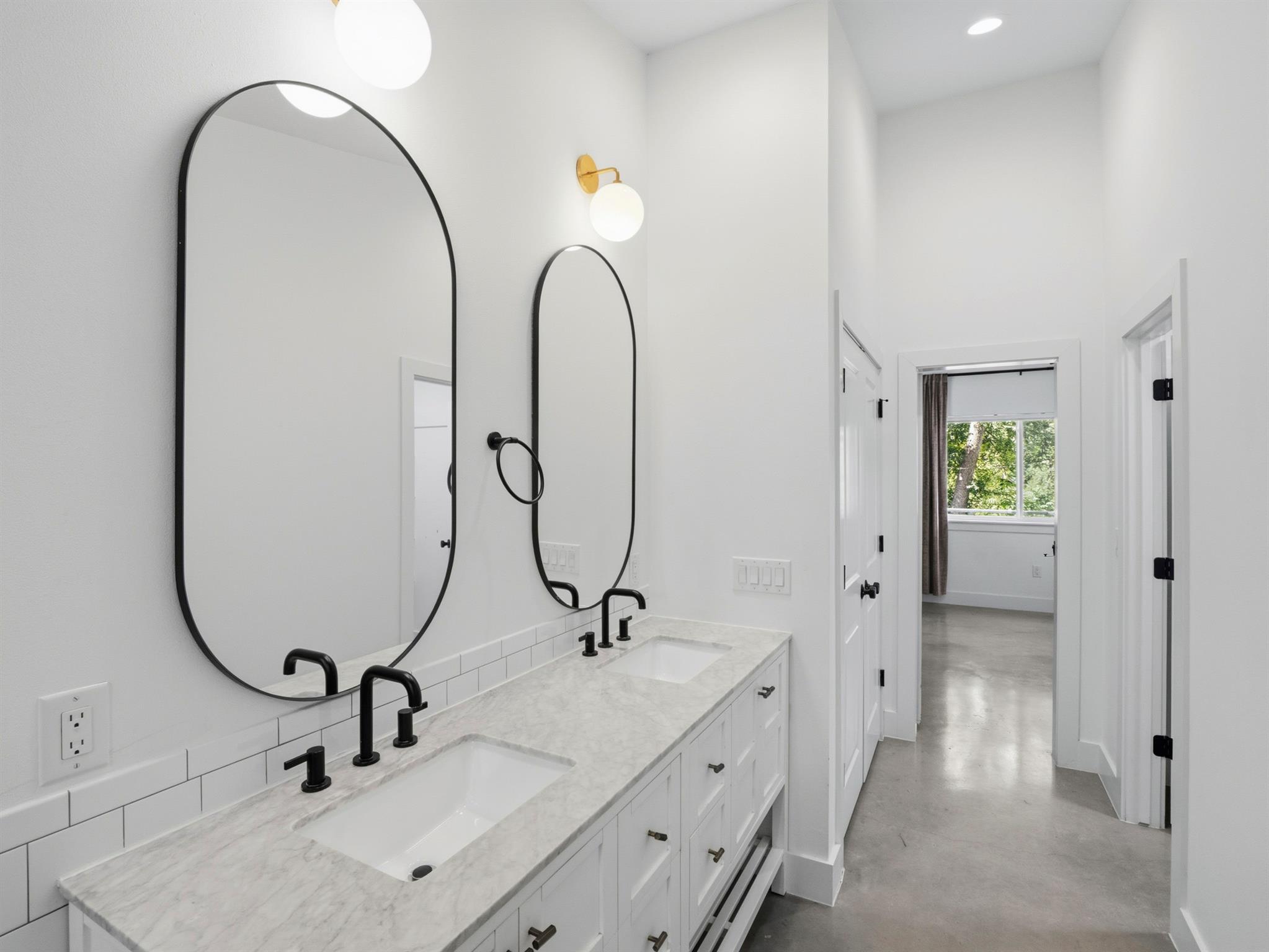 5005 Lott Ave #2 Property Photo 15
