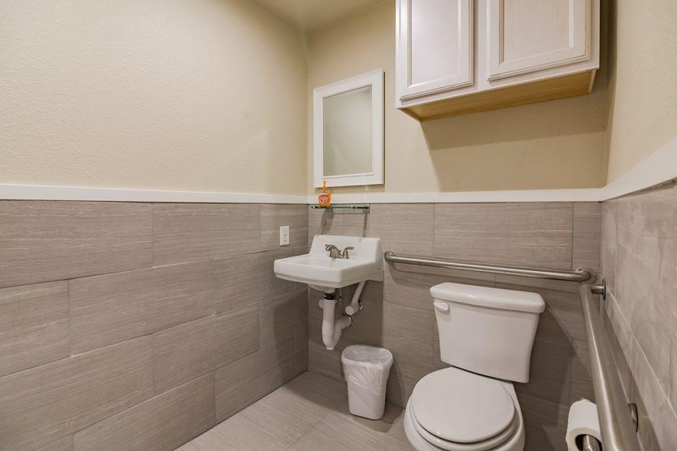 201 Taylor St Property Photo 17