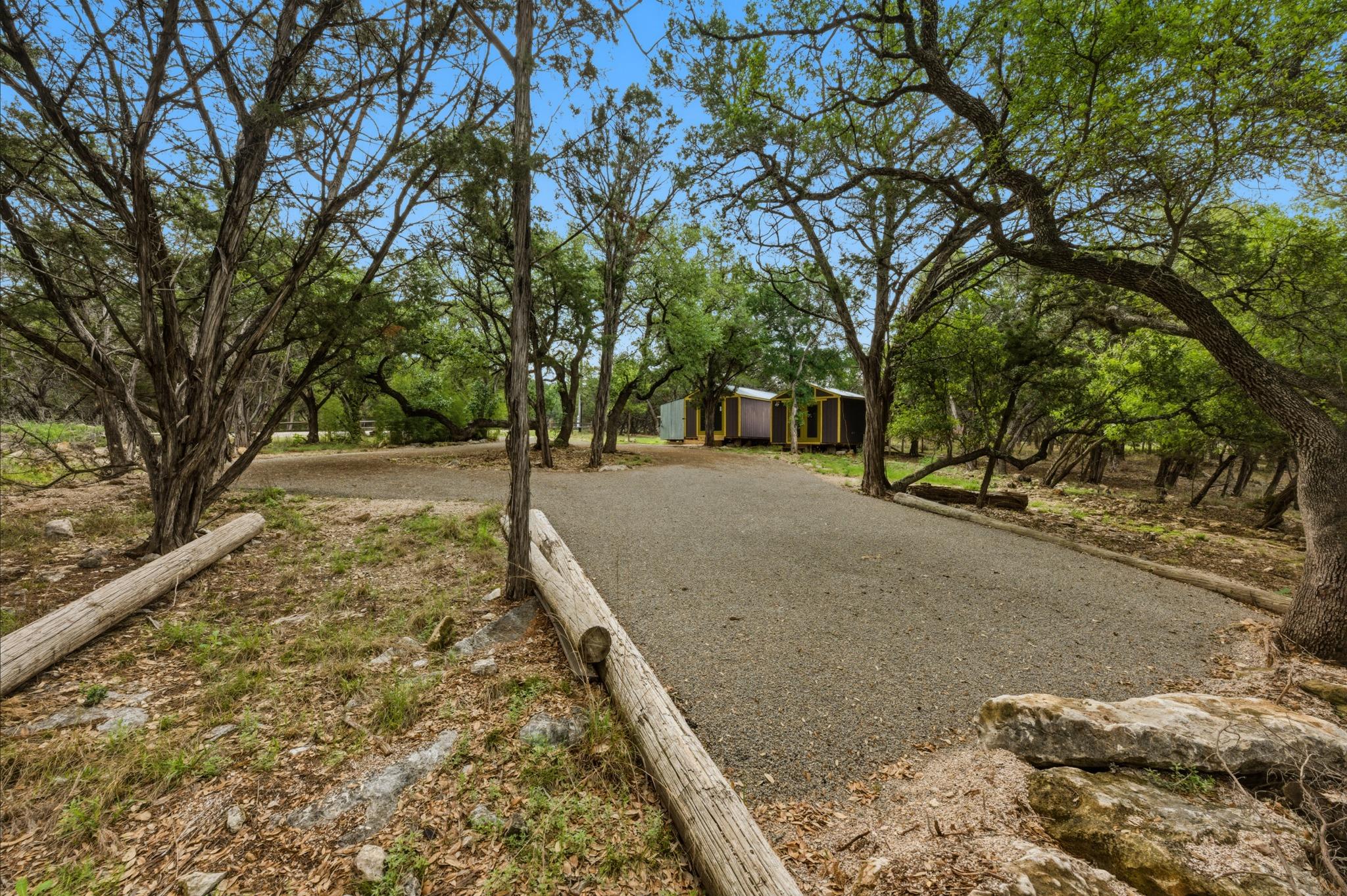 410 Cedar Bend Rd Property Photo 14