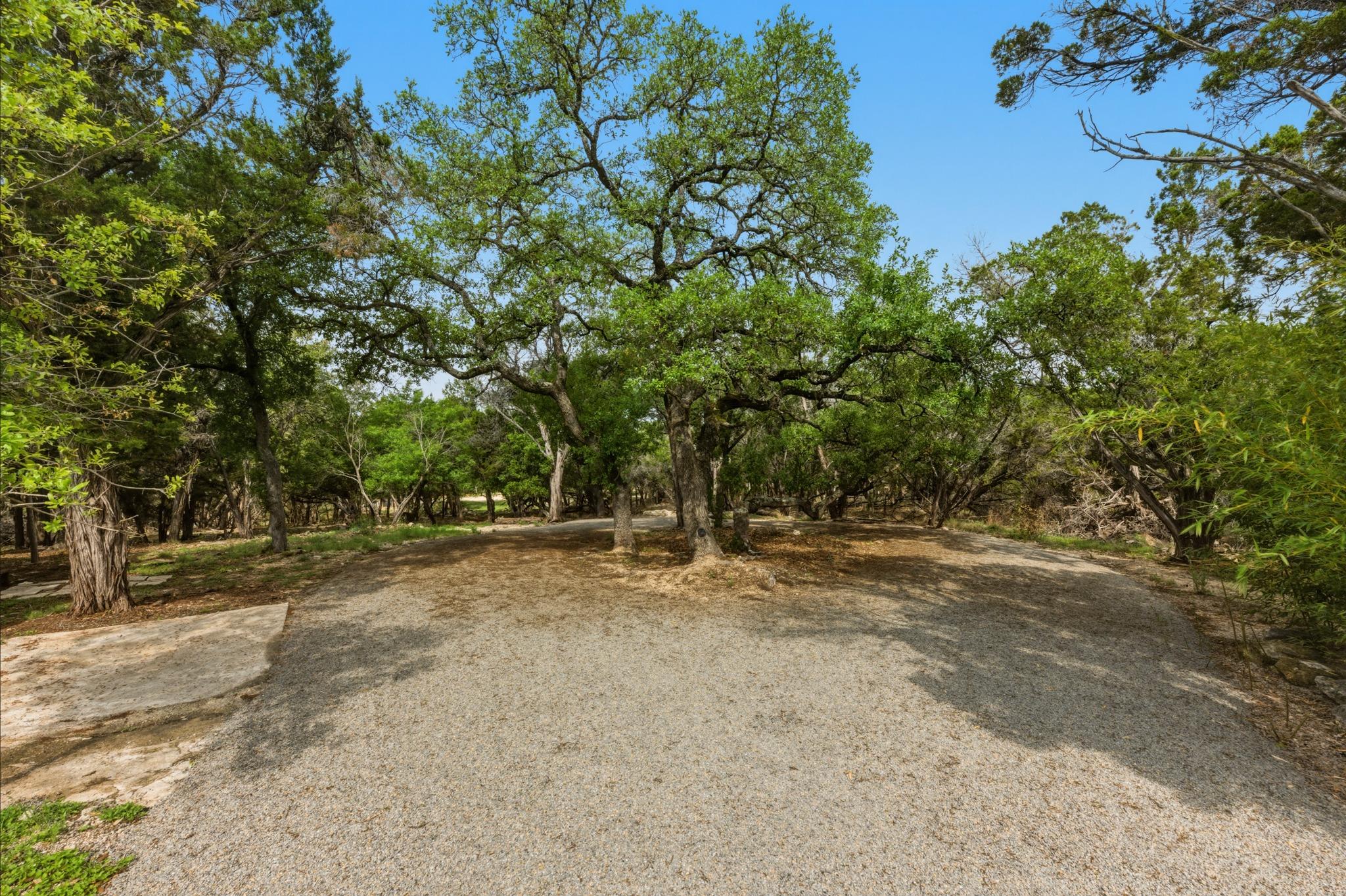410 Cedar Bend Rd Property Photo 15