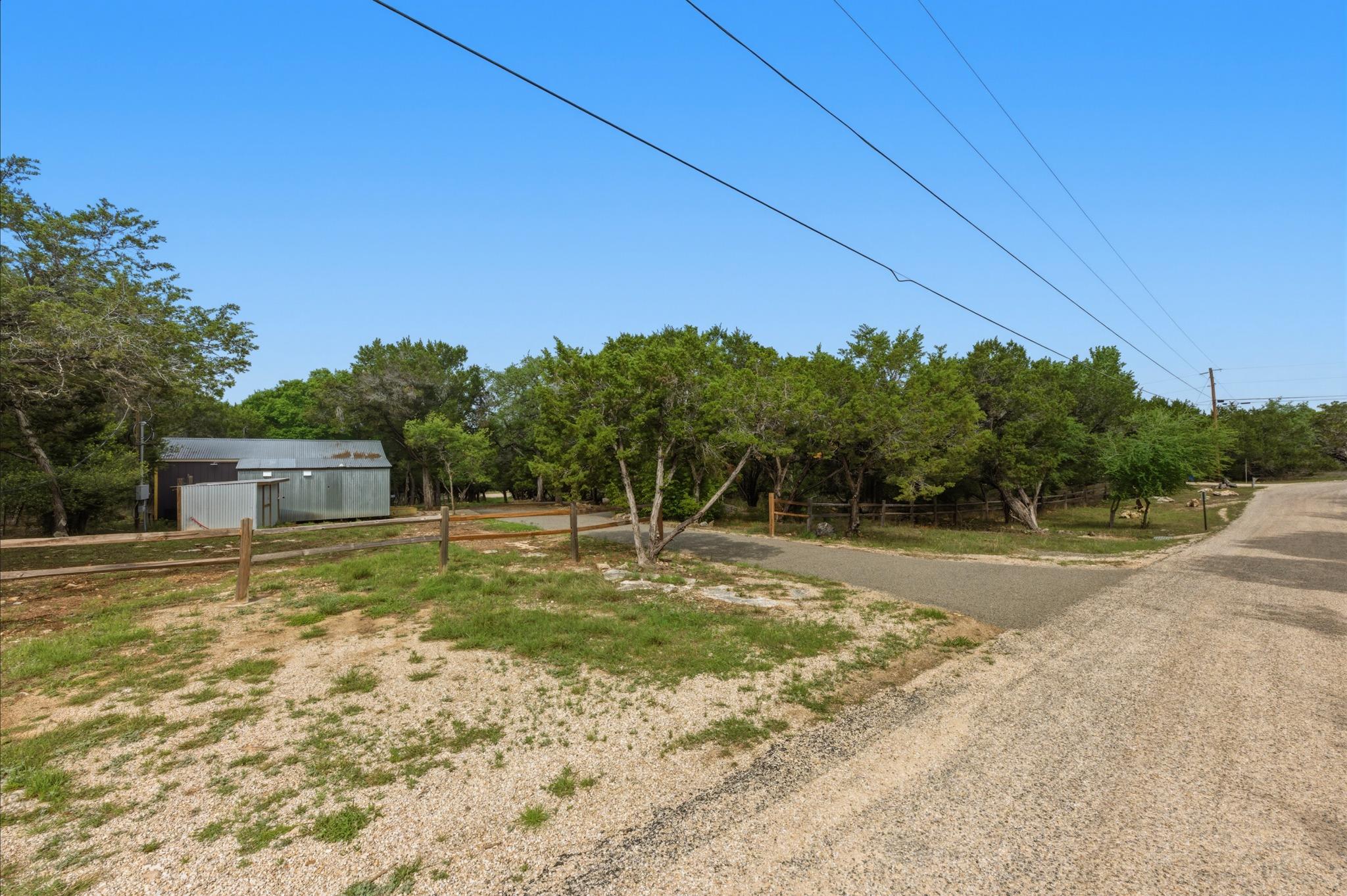 410 Cedar Bend Rd Property Photo 19