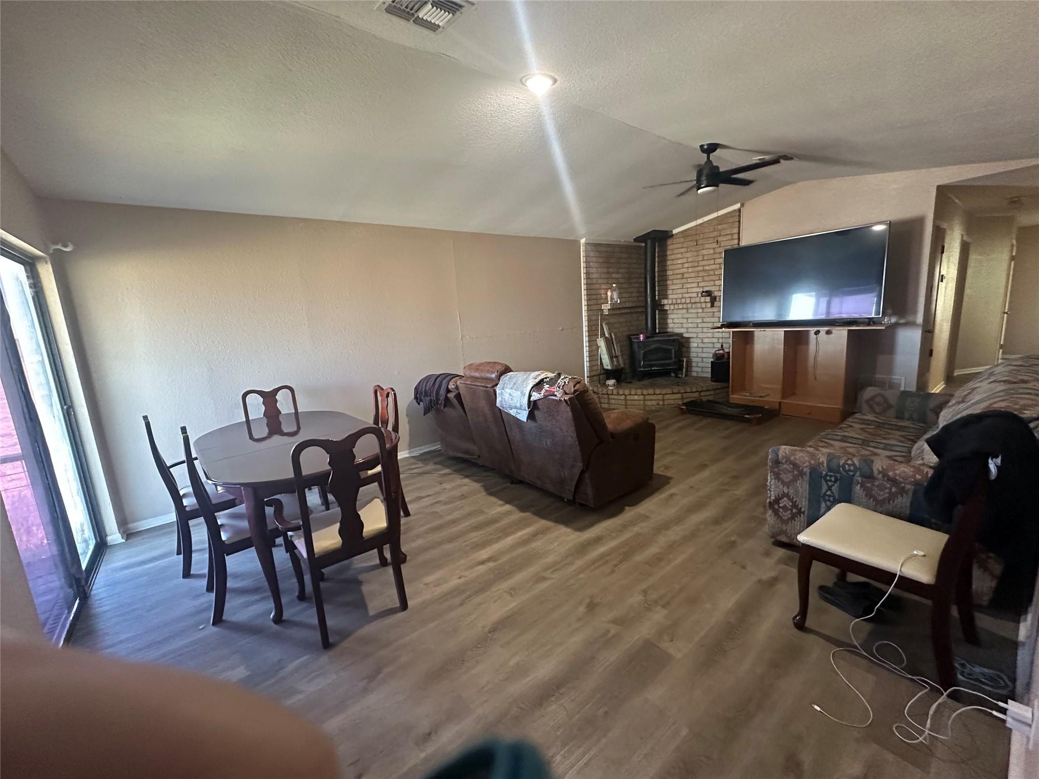 9796 E Us Highway 190 None Property Photo 6