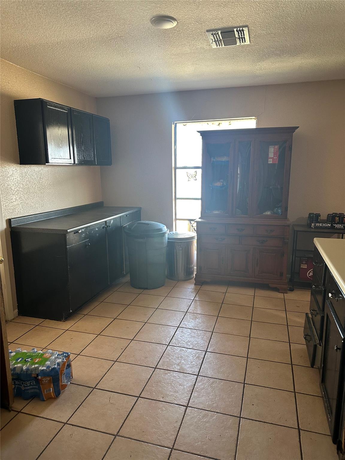 9796 E Us Highway 190 None Property Photo 9