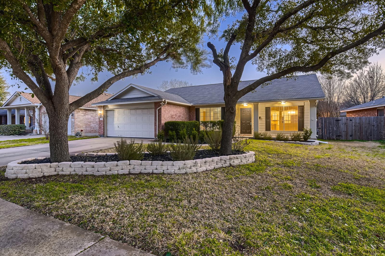 2638 Bradley Ln Property Photo