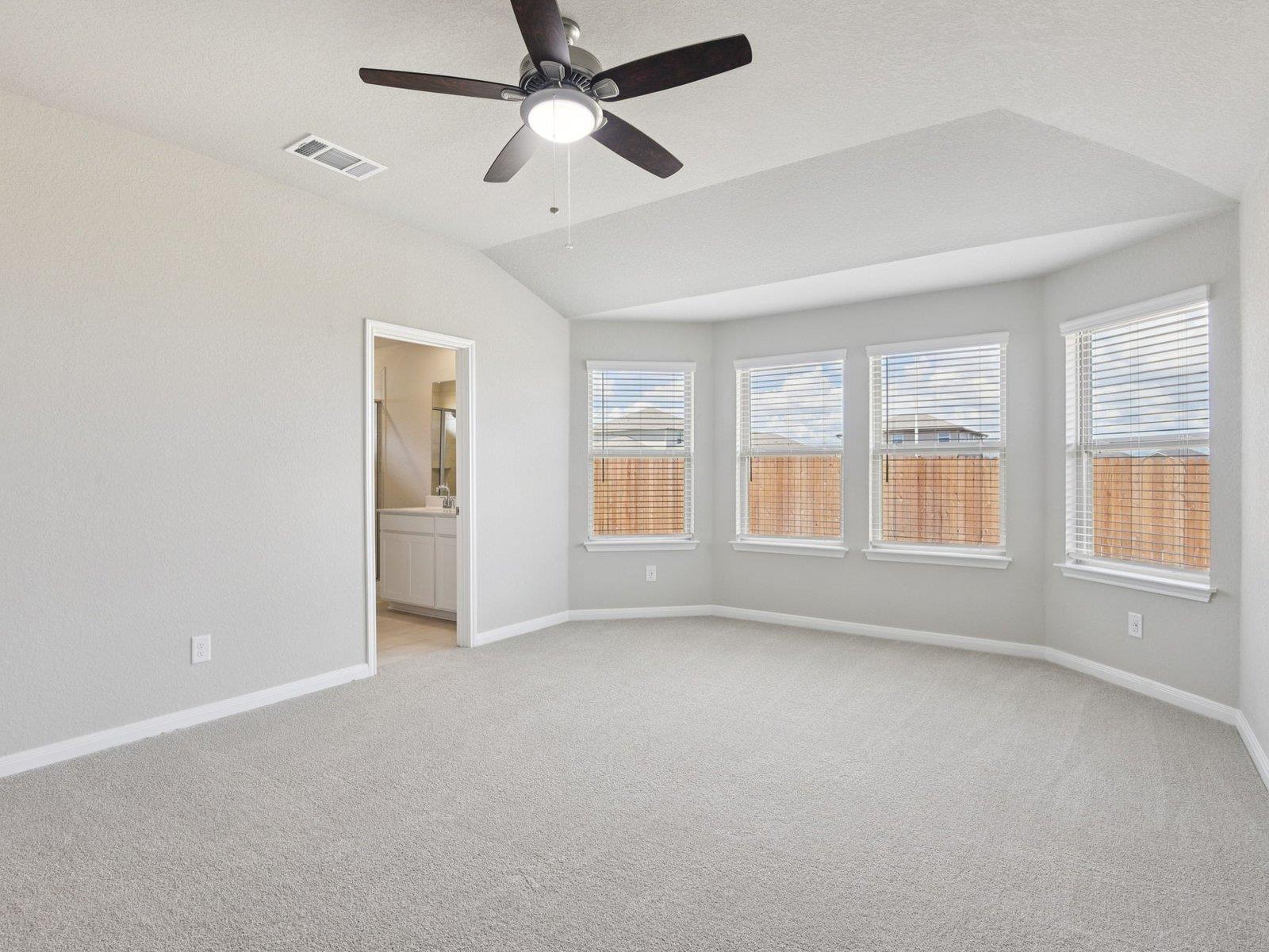 133 Sleep Holw Property Photo 2