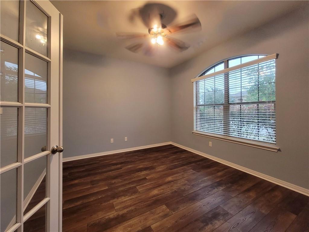 4601 Rolling Water Dr Property Photo 3
