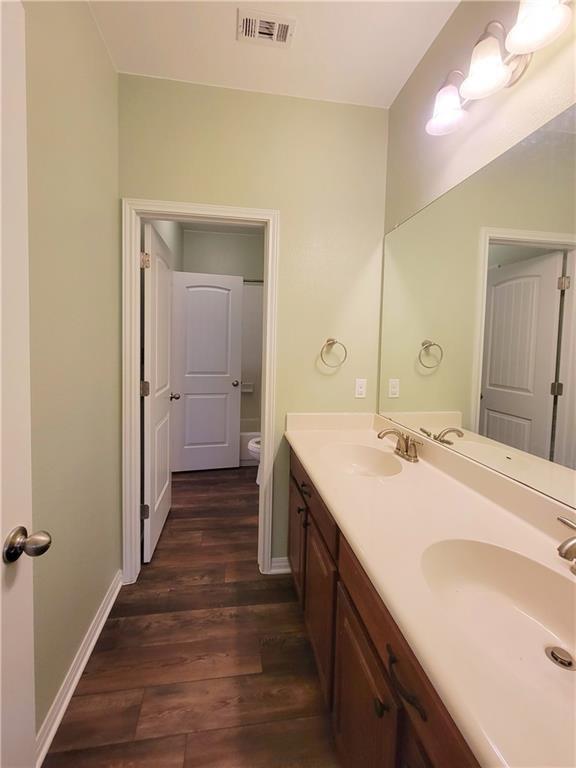 4601 Rolling Water Dr Property Photo 16