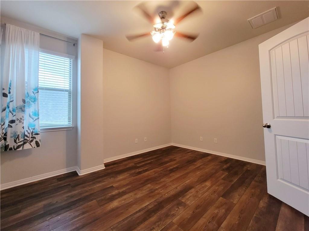 4601 Rolling Water Dr Property Photo 17