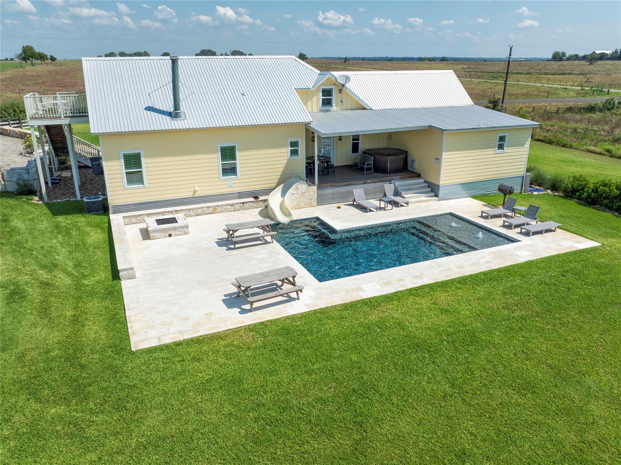 2210 Fm 615 None Property Photo 5