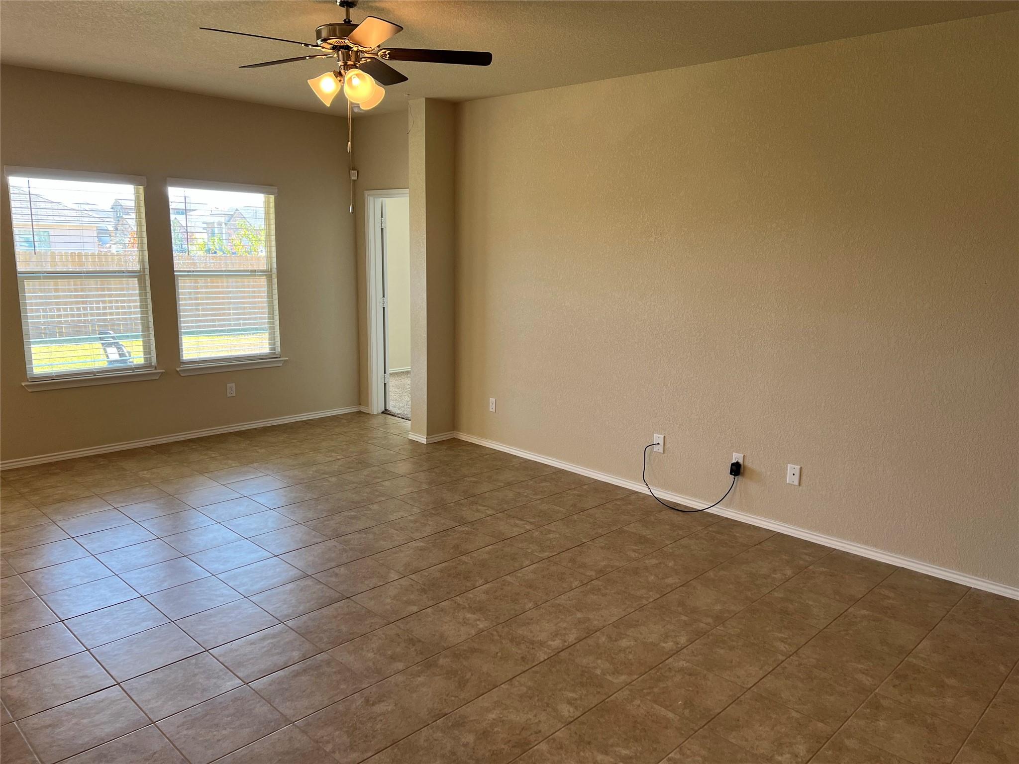 1140 Ibis Falls Loop Property Photo 6