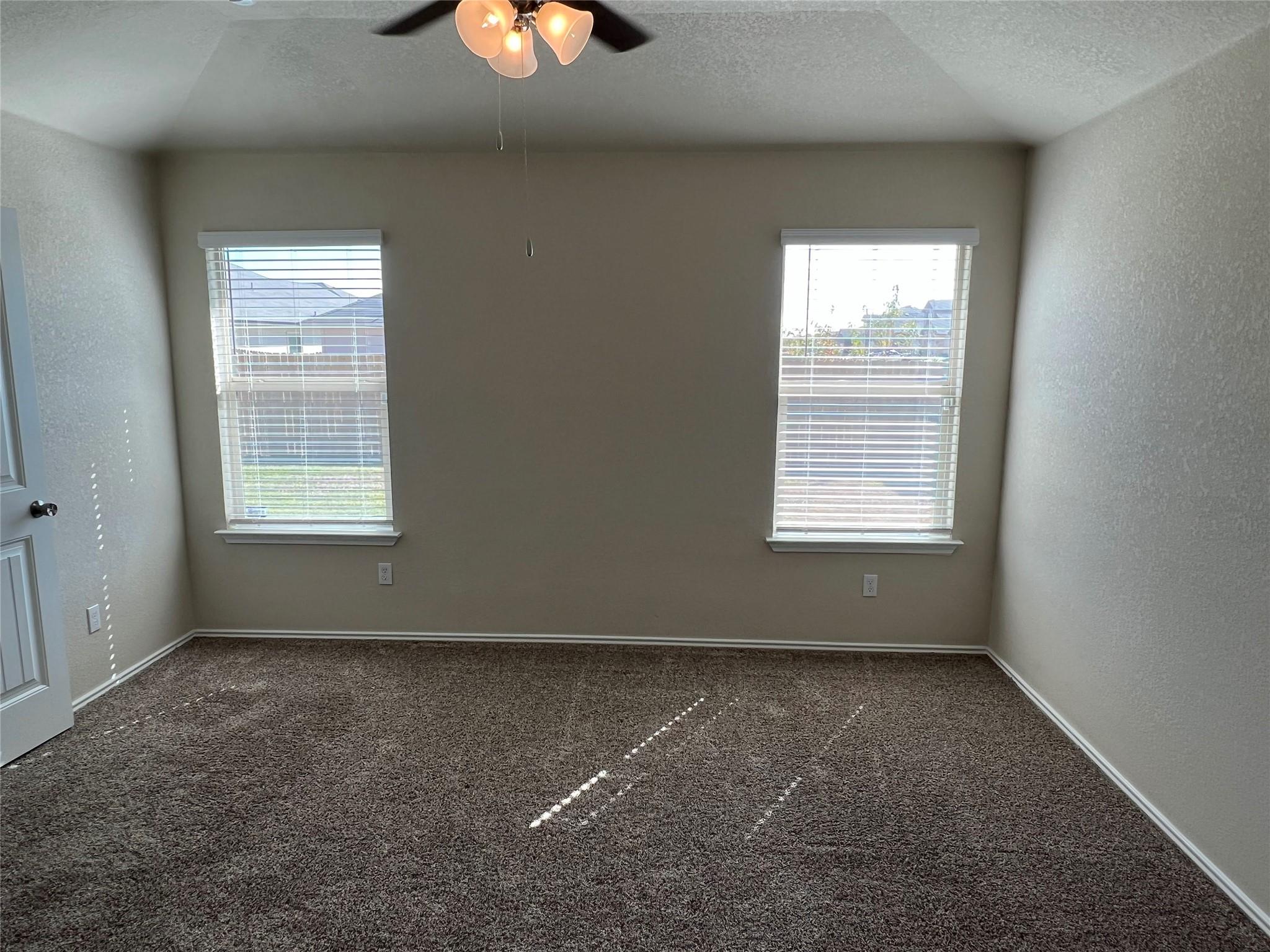 1140 Ibis Falls Loop Property Photo 12