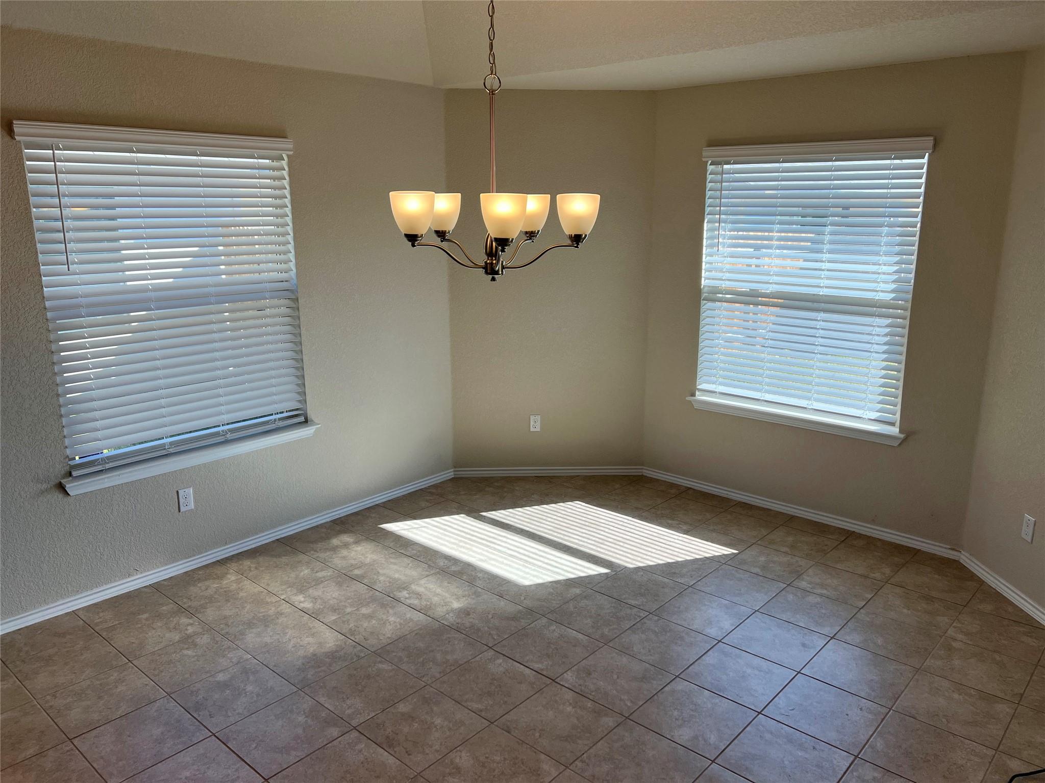 1140 Ibis Falls Loop Property Photo 13