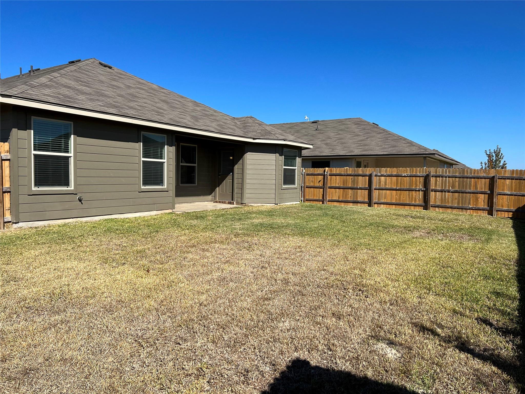 1140 Ibis Falls Loop Property Photo 20