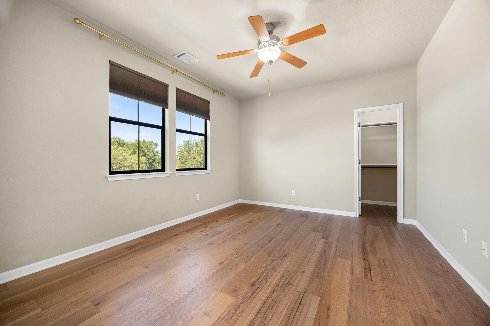 6916 Barstow Ct Property Photo 29