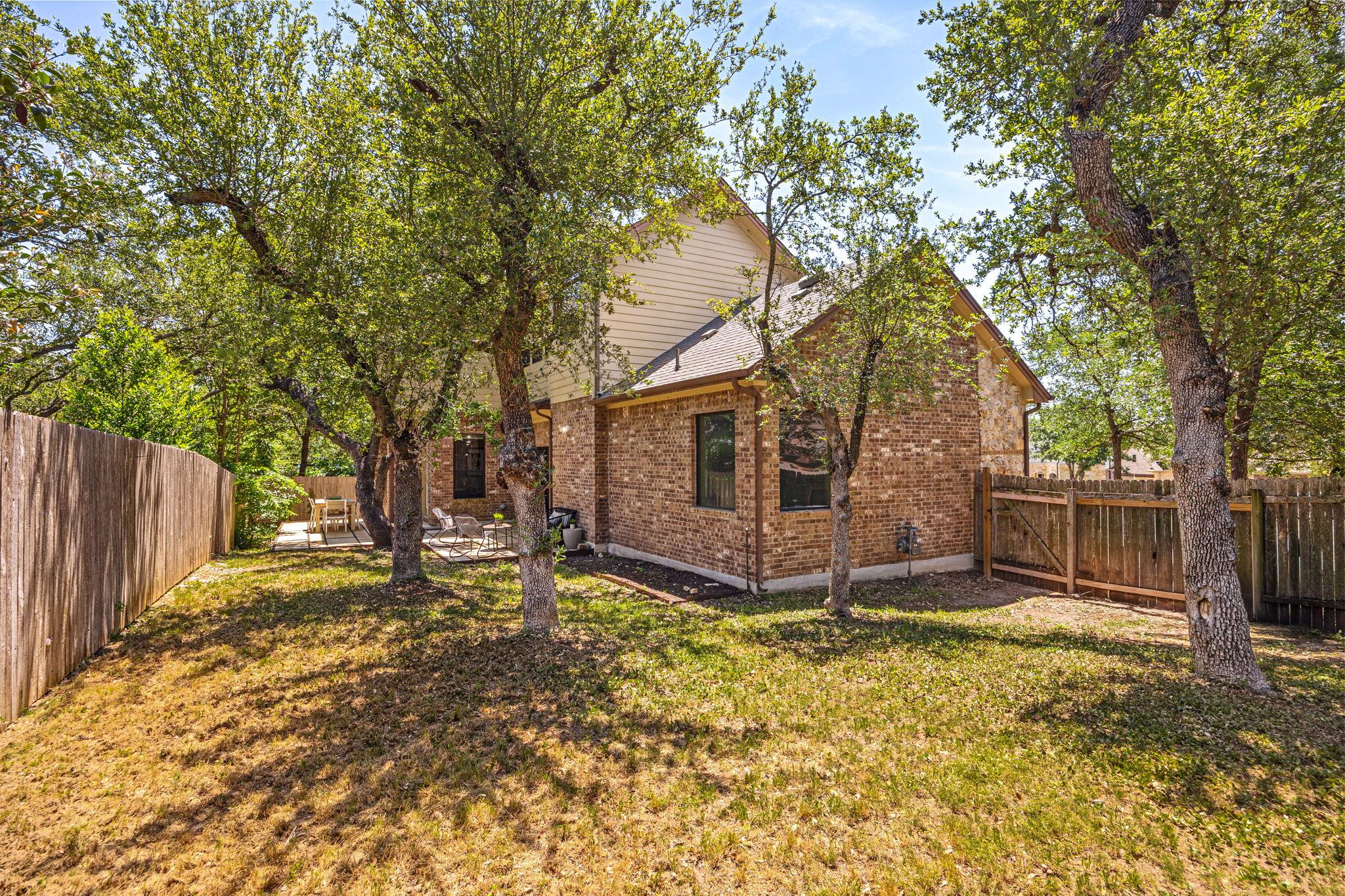 6916 Barstow Ct Property Photo 39