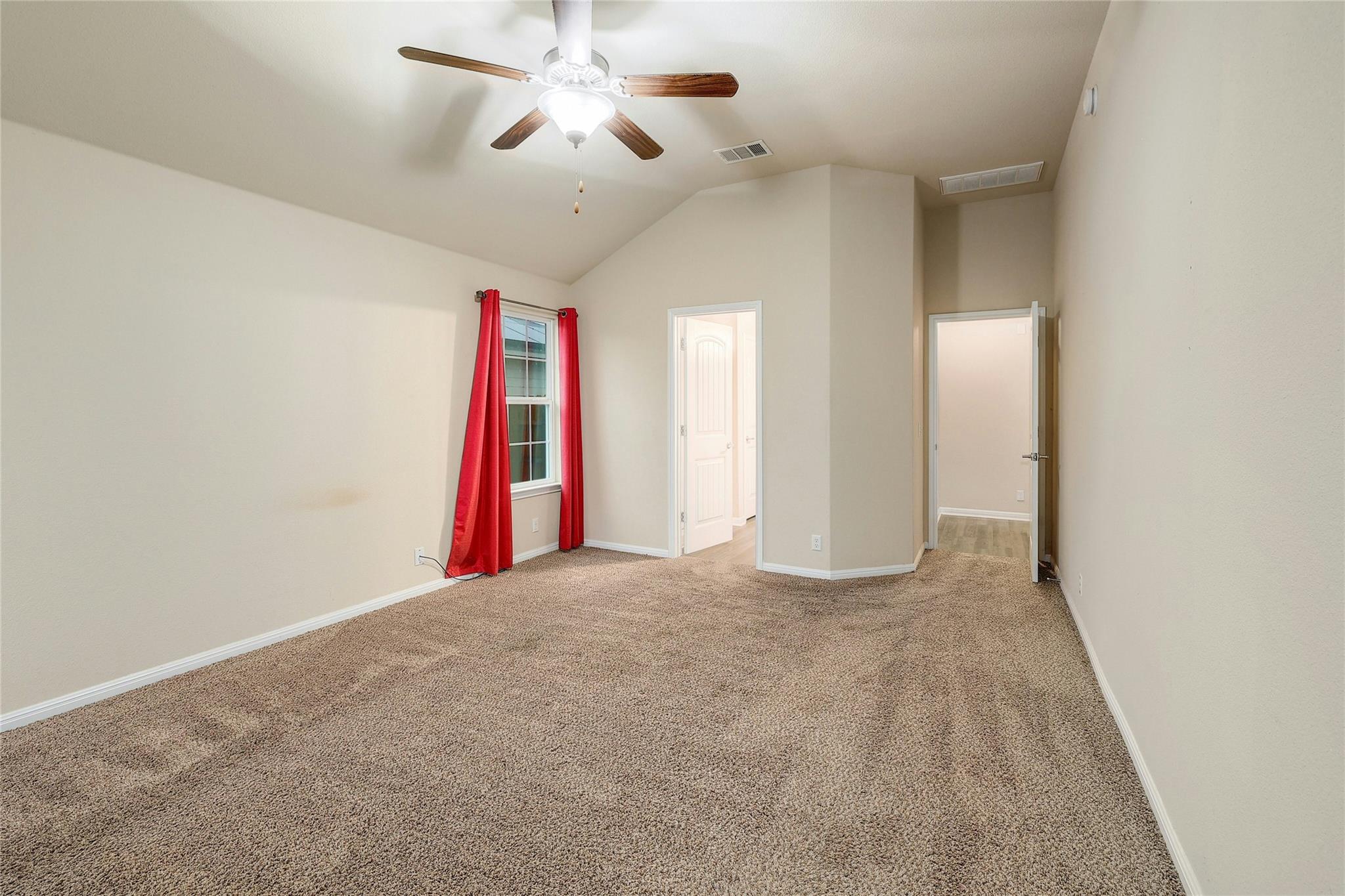 18825 Golden Eagle Way Property Photo 15
