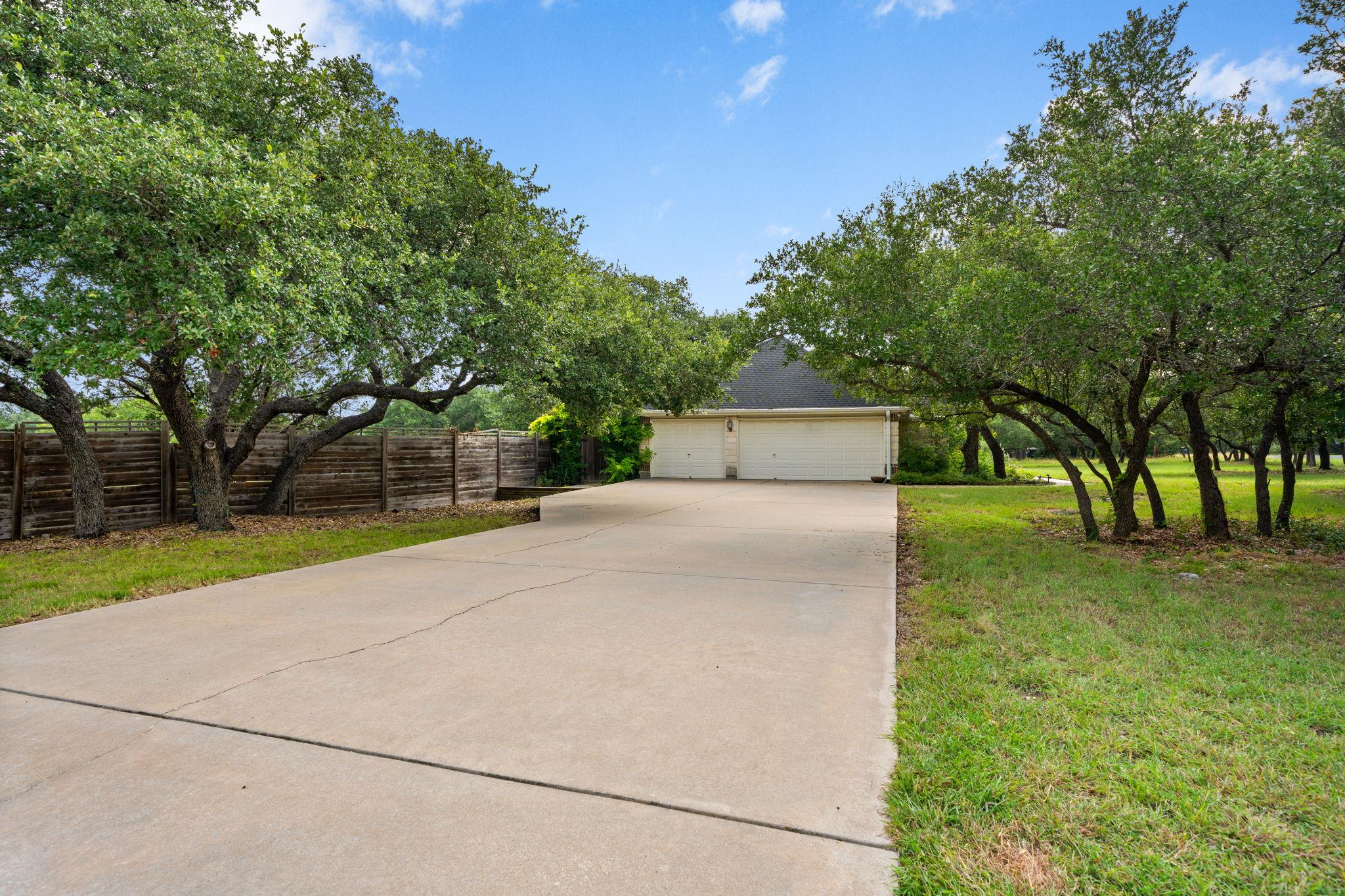 216 Cherokee Trl Property Photo 24