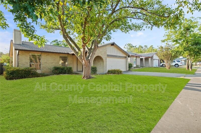 12101 Grey Fawn Path Property Photo 2