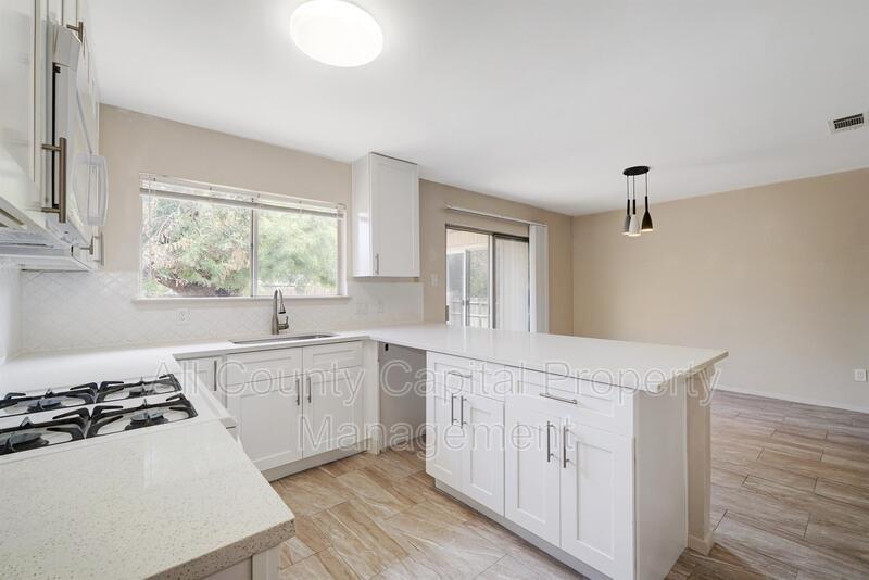 12101 Grey Fawn Path Property Photo 15