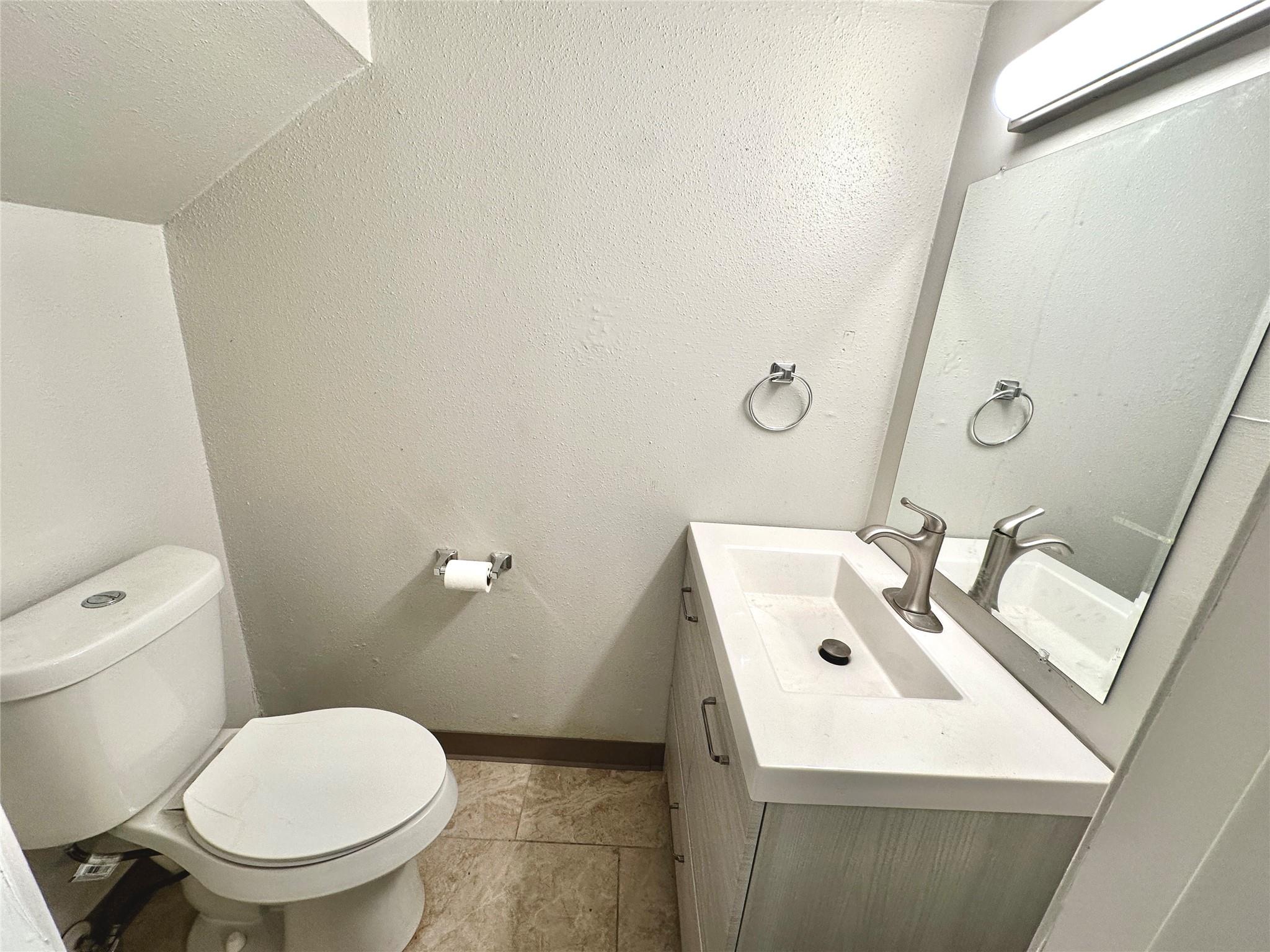 3822 Southway Dr #102 Property Photo 15