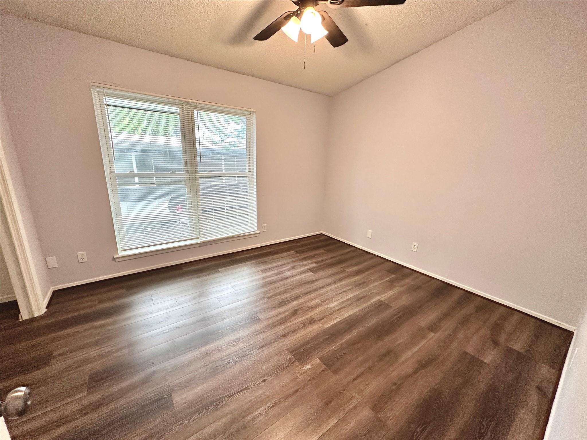 3822 Southway Dr #102 Property Photo 23
