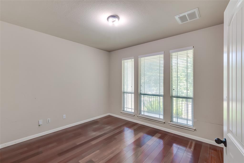 11300 Cherisse Dr Property Photo 5