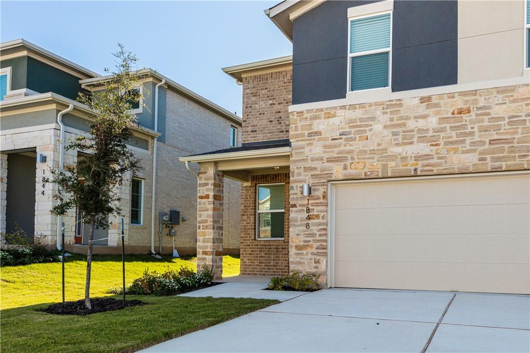 1848 Bonham Ln Property Photo 4