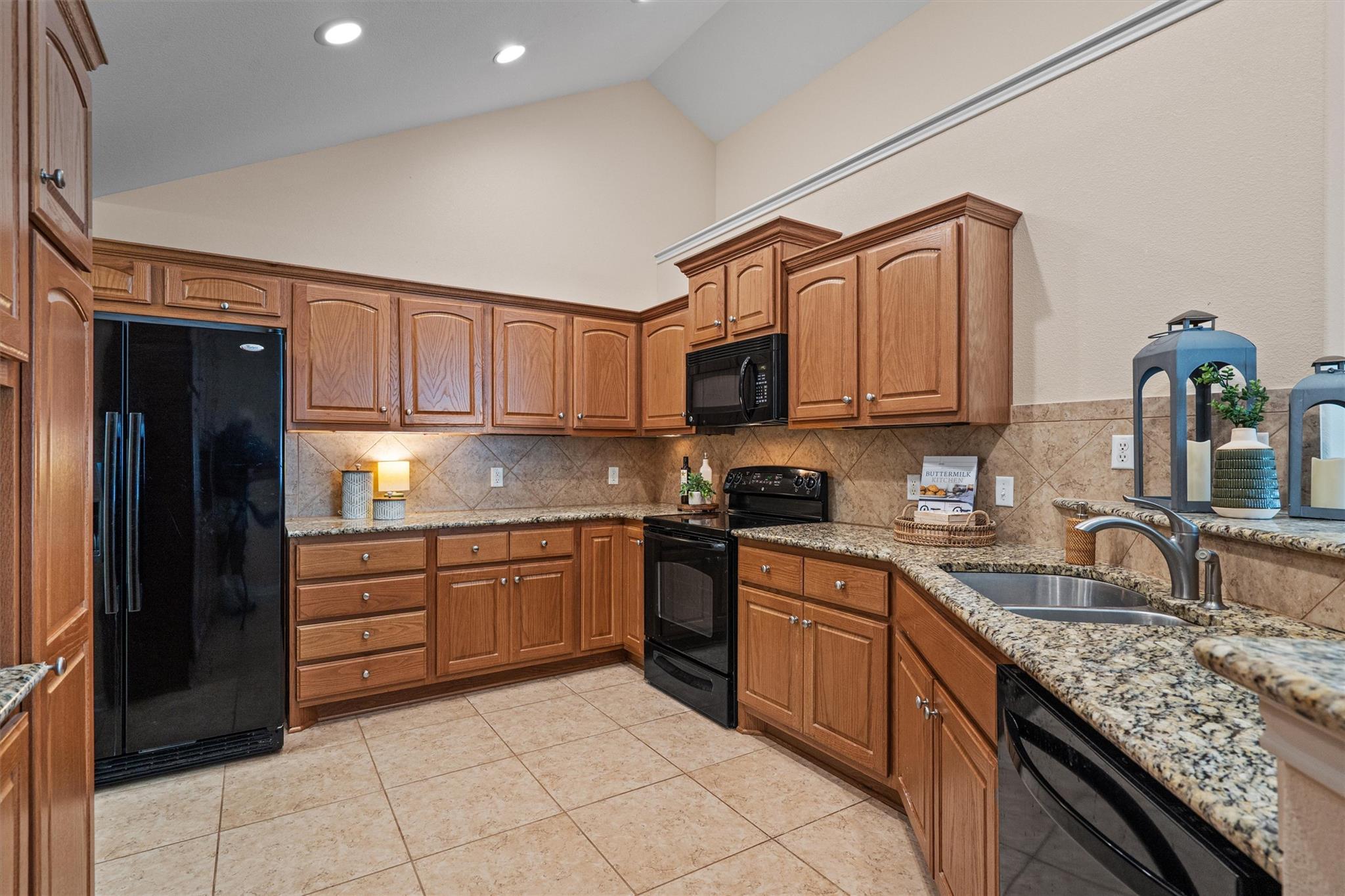 30 Wildwood Dr #91 Property Photo 6