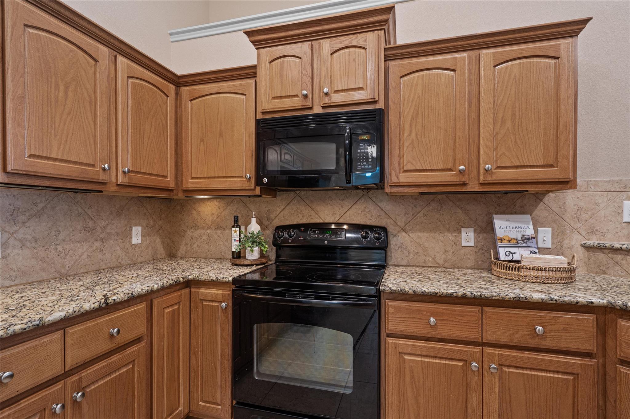 30 Wildwood Dr #91 Property Photo 18